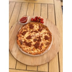 Pizza vitelo cu blat pufos - Comenzi online Braila Pizza vitelo cu blat pufos - Comenzi online Braila